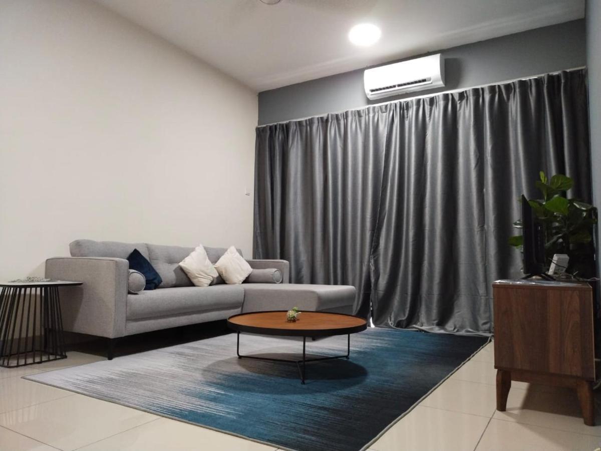 2 Bedrooms With Balcony@ Saville Cheras Buitenkant foto